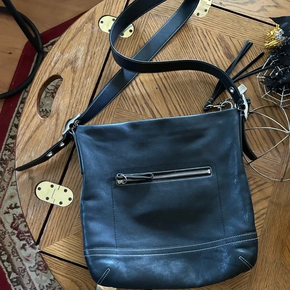 Vintage Coach Legacy Black Leather Shoulder Bag - Picture 7 of 15